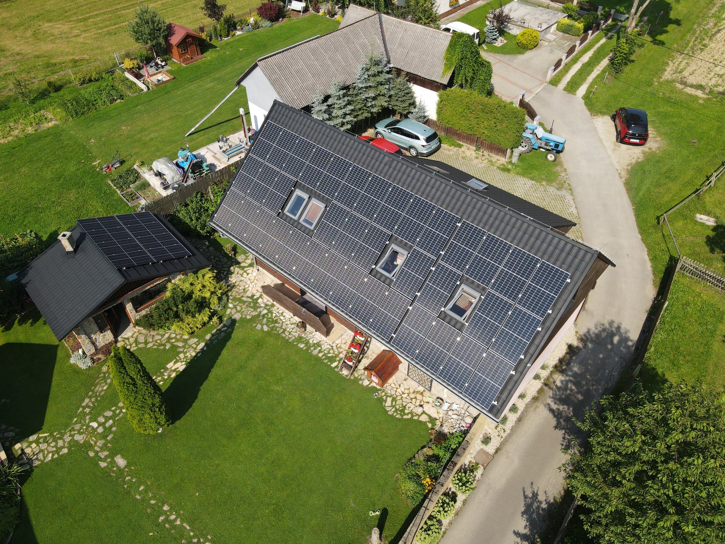 Hybridný Systém ESS Victron Energy a nabíjanie elektromobilov